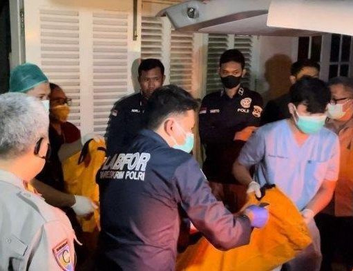 Polrestro Depok Bersama Warga Temukan Mayat Ibu Dan Anak Tinggal Kerangka