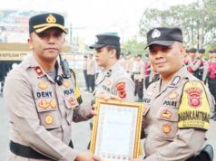 Tiga Anggota Berprestasi Polresta Sukabumi Mendapat Penghargaan