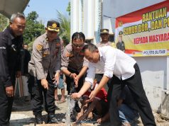 Hadapi Musim Kemarau Polres Blitar Berikan Bantuan Sumur Bor dan Pompa Air Untuk Warga