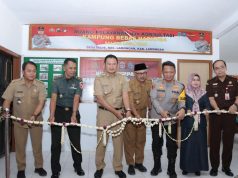 Kapolres Lamongan Bersama Forkopimda Resmikan Kampung Bebas Narkoba