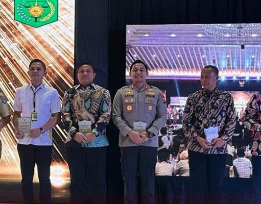 Berhasil Ungkap Kasus PMI Ilegal, Polres Tulungagung Raih Penghargaan dari Kementerian Tenaga Kerja RI