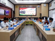 Jumat Curhat Polres Jombang Bersama Pengurus DMI Bahas Penguatan 3 Pilar Untuk Kamtibmas