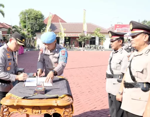 Kapolres Jepara Pimpin Sertijab Kasat Binmas Dan Memberi Pesan Amanah