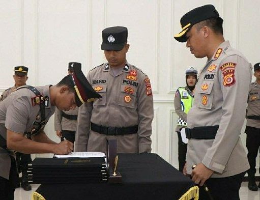 Polres Aceh Selatan Gelar Upacara Sertijab Perwiranya