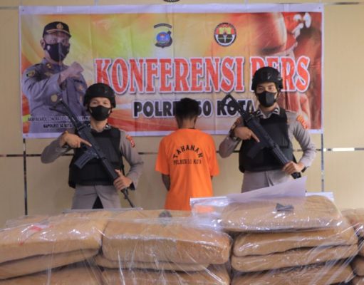 Polres 50 Kota Amankan 49 Paket Narkoba Jenis Ganja di Kabupaten Lima Puluh Kota