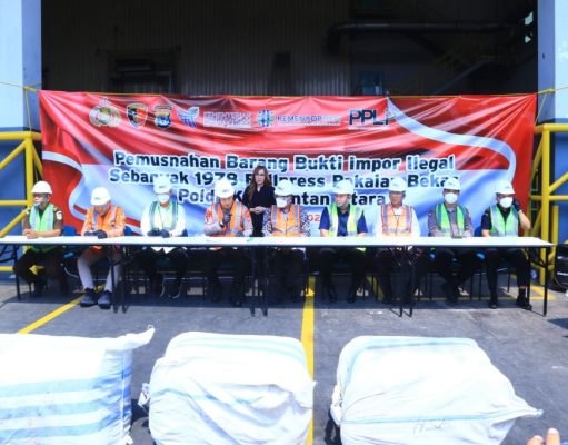 Polri Musnahkan 1.978 Ball Press Ilegal Dari Malaysia