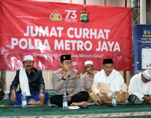 Subuh Keliling, Kapolres Depok Ajak Warga Bantu Jaga Kondusifitas
