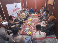 Ngopi Dulu, Inovasi Kapolsek Dlanggu Berkomunikasi dengan Para Kepala Desa