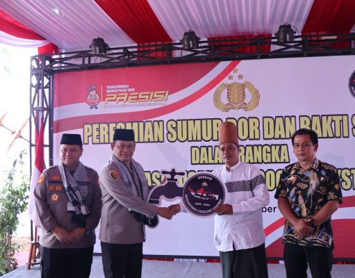 Wujud Rasa Bahagia Warga Ciamis Dapat Bantuan Sumur Bor Dan Sembako Ops NCS Polri