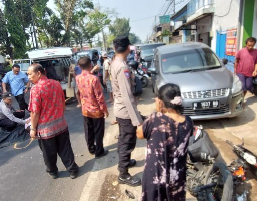 Polisi Tangani Laka Lantas di Pakisaji Malang, Satu Pemotor Meninggal Dunia