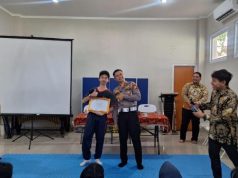 Polisi sosialisasi ‘Cegah Bullying’ di sekolah Pratiwi School Kalibaru Kota Depok