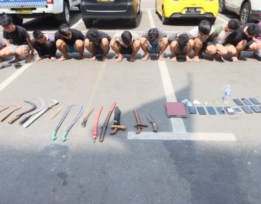 Demi Menciptakan Kamtibmas, Polres Metro Jakarta Utara Gerebek Gang Macan Cilincing Jakut