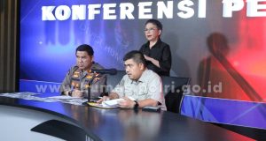 Densus 88 Tangkap 6 Terduga Teroris di Sumsel dan Kalbar