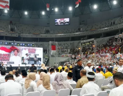 Sejak Pagi Indonesia Arena dipadati Pendukung Prabowo-Gibran