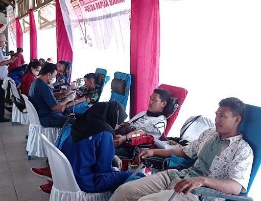 AKABRI 1990 Melaksanakan Bakti Sosial di Sorong, Peringati Pengabdian Ke-33 Tahun