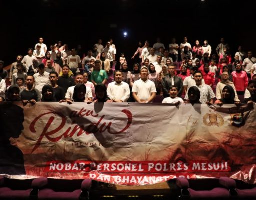 Keluarga Besar Polres Mesuji Nonton Bareng Film Penuh Inspirasi dan Motivasi