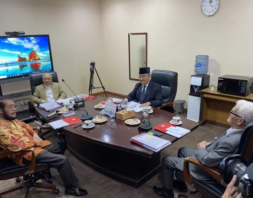 Anwar Usman Diperiksa MKMK Secara Tertutup