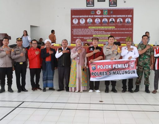 Polres Simalungun Gelar Cooling System Pojok Pemilu di SMA Swasta GKPS 1 Pamatang Raya