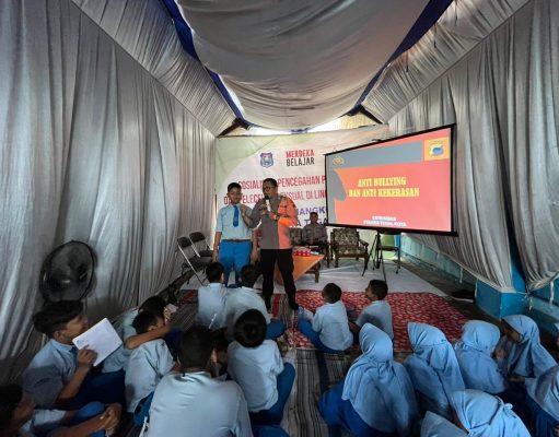 Gandeng Satbinmas Polresta Tegal, SD Negeri MKK 5 Kota Tegal, Deklarasikan Anti Bullying dan Kekerasan