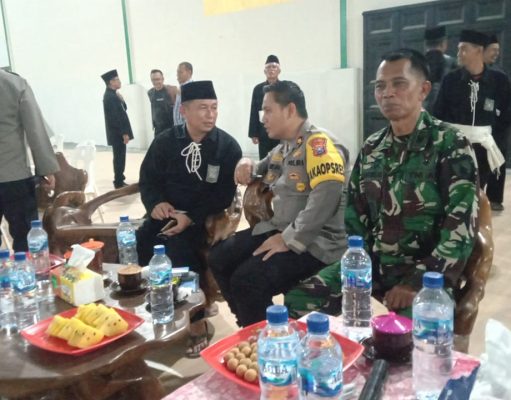 Jumat Curhat Polres Lamongan Gelar Silaturahmi, Cangkrukan Dan Ngopi Bareng PSHT