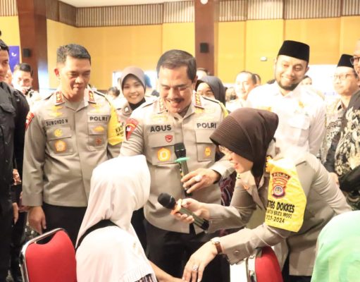 Giat Wakapolri Menghadiri Bakti Sosial Dan Kesehatan Dalam Rangka Pemilu Damai 2024