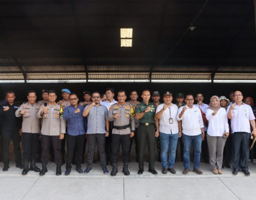 Kapolresta Cirebon Lakukan Pengecekan Gudang Logistik KPU Guna Pastikan Keamanan