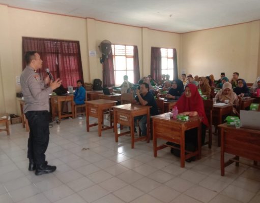 Cegah Terjerat ITE, Guru di Imbau Bijak Bermedia Sosial