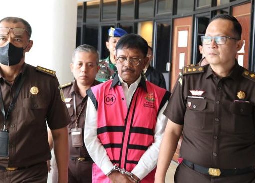 TSK Kasus BTS Johnny G. Plate, Mohon Pemblokiran 24 Rekening Istri dan Anak dibuka