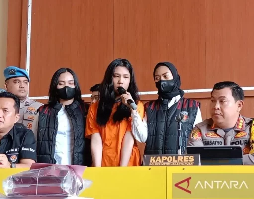 Pelaku Penipuan Tiket Coldplay Ghisca Debora ditahan Polisi