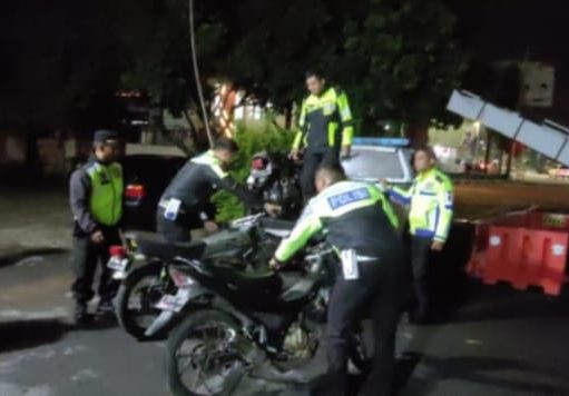 Satreskrim Polsek Tingkir Pimpin KRYD Ciptakan Situasi Kondusifitas Kamtibmas