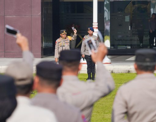 Kapolda Jateng mengeluarkan Buku Saku Pedoman Netralitas anggota Polri dalam Pemilu 2024