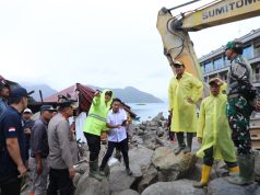 Kapolda Sumut Salurkan Bantuan dan Pastikan Pencarian Korban Longsor di Humbahas