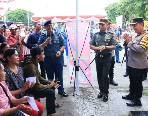 Wujudkan Pemilu Damai, Panglima TNI dan Kapolri Gelar Kegiatan Bhakti Sosial dan Bhakti Kesehatan