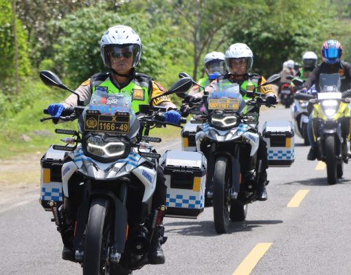 Harkamtibmas Jelang Nataru Polres Tulungagung Gelar Patroli Motor di JLS
