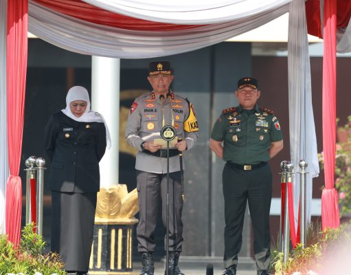 Kapolda Jatim Pimpin Apel Gelar Pasukan Operasi Lilin Semeru 2023