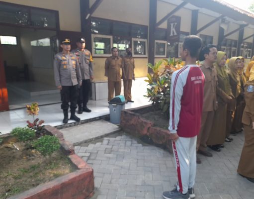 1500 Siswa SMKN Dengarkan Arahan Kapolsek Dlanggu Saat Pembukaan Class Meeting