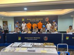 Sindikat Penjual STNK dan Pelat Nomor Khusus Palsu diungkap Polda Metro