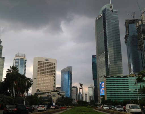 Selasa Hari Ini, Mayoritas Kota Besar akan diguyur Hujan Ringan Hingga Sedang