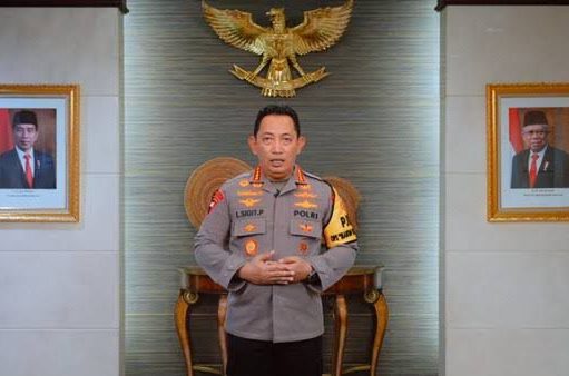 Kapolri dan Keluarga Besar Polri Menyambut Tahun Baru 2024 dengan Optimisme