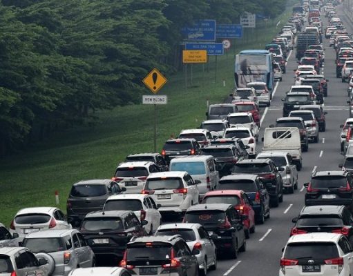Volume Arus Balik Nataru 2023: Kendaraan Masuk Jakarta via Tol Cikampek Utama Capai 34.896 Kendaraan