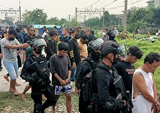 Polrestabes Medan Grebek Kampung Narkoba