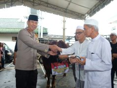 Kapolri Sumbang Sapi Limousine Untuk Haul Tokoh Agama di Kalsel