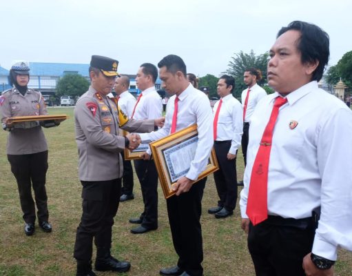 Sebanyak 19 Anggota Polresta Jambi Raih Penghargaan, Berjasa Bongkar Kasus Sabu Senilai Rp50 Miliar
