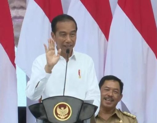 Presiden Jokowi Ingatkan Bantuan Indonesia Pintar Tak Boleh untuk Beli Handphone