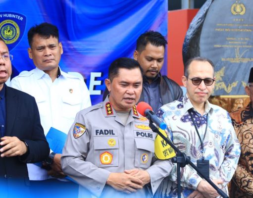 Kabaharkam Polri Lepas 111 Personel Amankan TPS Luar Negeri: Jalankan Tugas dengan Baik