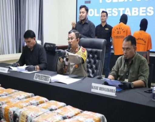 Polisi Bongkar Peredaran Gelap Sabu dan Happy Five Asal Malaysia