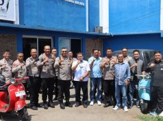 Hut HPN Kapolresta bersama Pejabat utama Polresta Serkot Mengunjungi Kantor PWI Banten