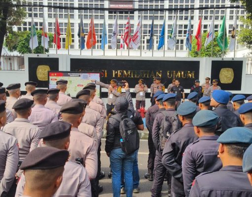 1.728 Personel dikerahkan Polda Metro Amankan Aksi Unjuk Rasa di Depan Kantor KPU RI dan Bawaslu RI