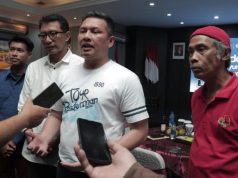 Polresta Malang Kota Bakti Kesehatan, Kapolda Jatim Serahkan Bantuan Kaki Palsu untuk Korban Laka Lantas