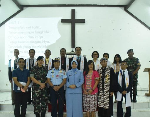 Kolonel Pnb Alfian Komandan Lanud Husein Sastranegara Kunjungi Gereja Oikumene